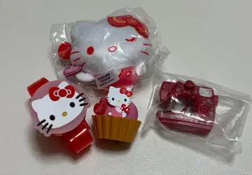 헬로키티 가챠 세트
