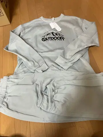 새상품 남성용 LL 속기모 파자마 아웃도어 룸웨어 셋업