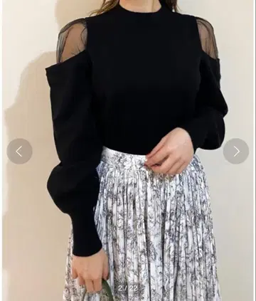 시스루 숄더 니트탑 snidel