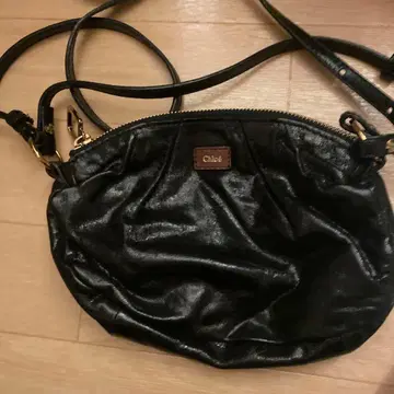 끌로에 블랙 숄더백