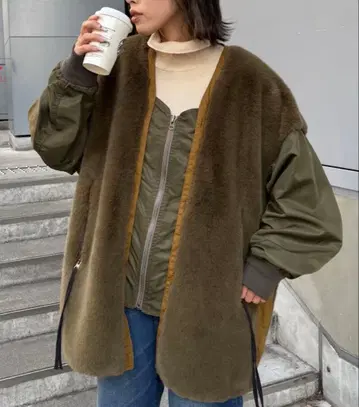 [ etsinta ] 퍼 절개 자켓