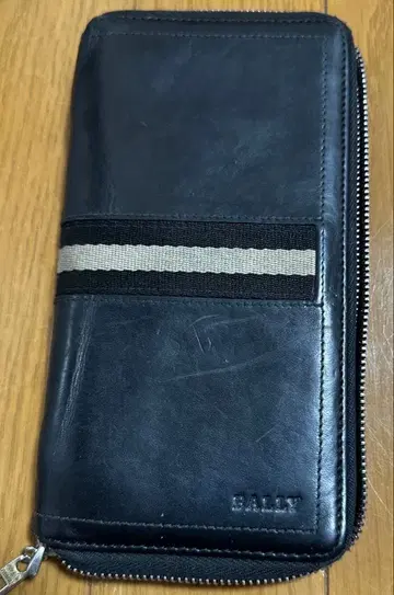 BALLY 장지갑