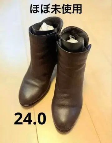 스타카토 숏부츠 브라운 컬러 24.0