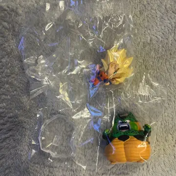 드래곤볼 초전사 피규어 9 손오공 폭렬 셀 2체 세트