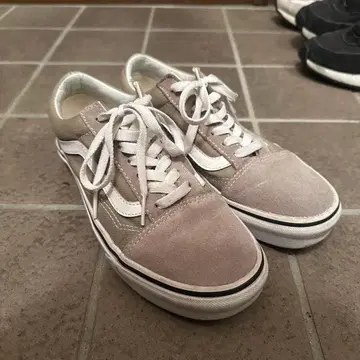 Vans 베이지 스니커즈