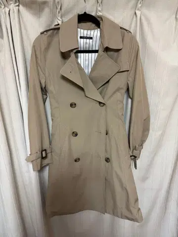 INGNI 베이지 트렌치코트 새상품급
