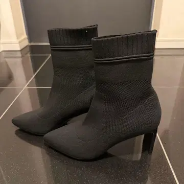 니트 슬립온 부츠 블랙 하이힐