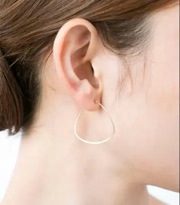 [가격 인하] 하자품 agete K10 후프 귀걸이 골드