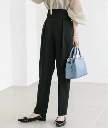 [택 포함 새상품] 하이웨스트 테이퍼드 팬츠 36 러브틱 봉봉