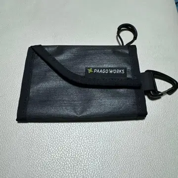 PAAGO WORKS 블랙 3단 폴더형 지갑
