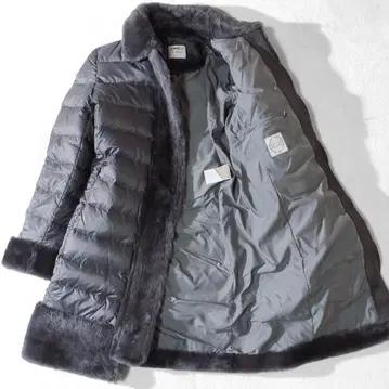 새상품급 이탈리아제 엠메티 EMMETI 다운 코트 무스탕 가죽 절개 38