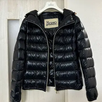 새상품급 Herno 헬노 다운 자켓 광택 나일론 정가 14만 42