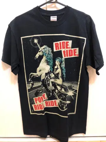 레이디 가가 티셔츠 M 사이즈 미착용