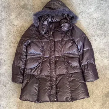 퍼 달린 후드 다운 자켓 다크 퍼플