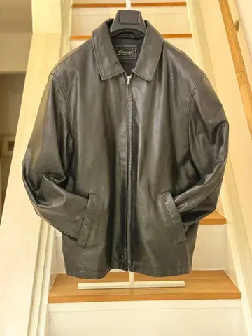 Guess Legendary Classics 싱글 라이더