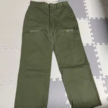 Wasted youth 올리브 그린 치노 팬츠