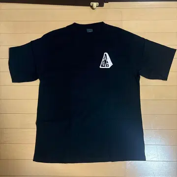 HUF 블랙 T셔츠 L