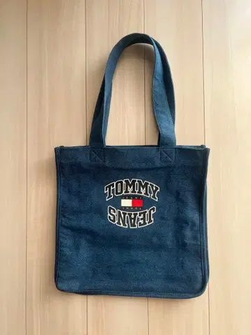 TOMMY JEANS 데님 쇼핑 토트백