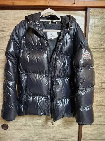 PYRENEX 블랙 다운 자켓 XL