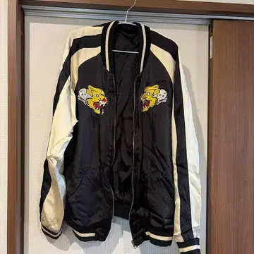 Skullshit 스컬진 스카잔 시부야 류타 착용 아이템