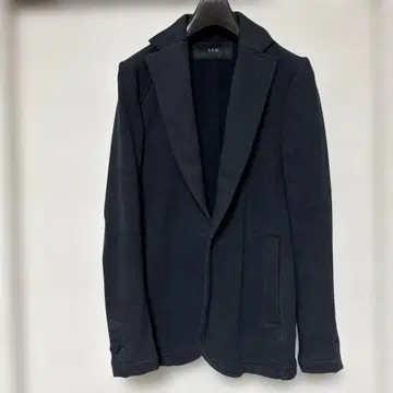 AKM 다크 네이비 테일러드 자켓