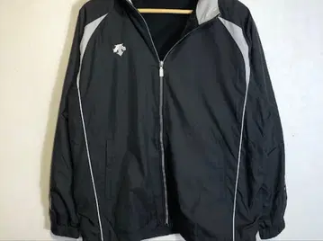 [ 새상품급 ] DESCENTE 블랙 저지