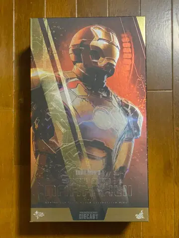 핫토이즈 무비 마스터피스 DIECAST 아이언맨 마크 42