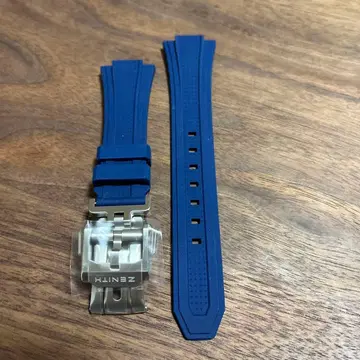 ZENITH / 제니스 데파이 스카이라인 러버 스트랩 버클 포함