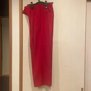 BEAUTY & YOUTH 빨간색 슬랙스 M 사이즈