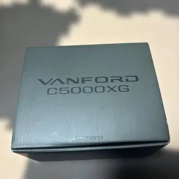 미사용 새상품 SHIMANO 24 반포트 C5000XG