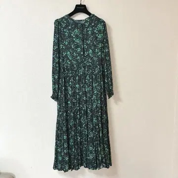 ZARA 꽃무늬 긴팔 롱 원피스 S