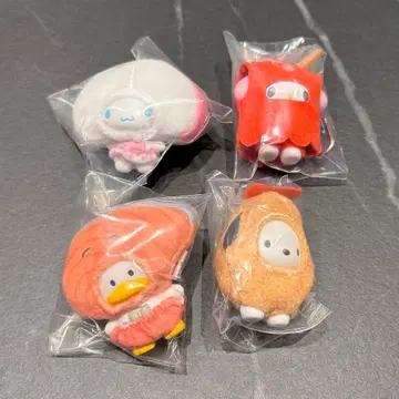 미개봉 새상품 산리오 치비토모 오카즈 4개 세트