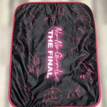 [ 하자품 ] No No Girls THE FINAL 사인 포함 담요