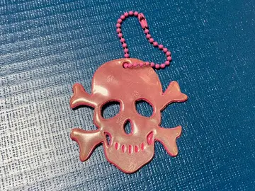 그리스미 스컬본 네오핑크