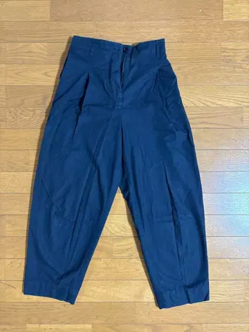 코스 COS 네이비 코튼 커브 이지 팬츠