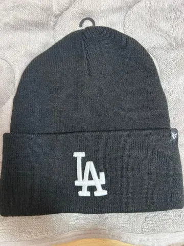 47 Brand LA 로고 니트 모자 블랙