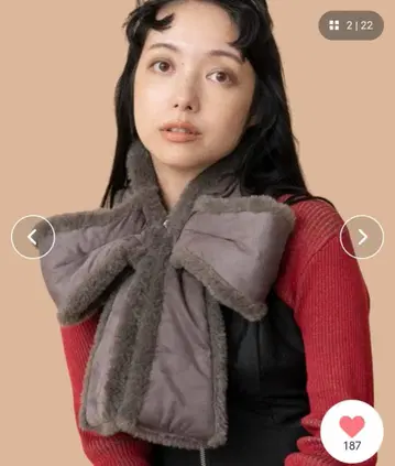 미사용 택 포함 캐세리니 Casselini 무스탕풍 리본 티펫