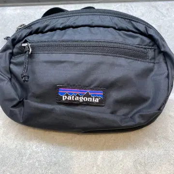 Patagonia 울트라라이트 블랙홀 미니 힙 팩