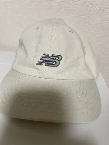 뉴발란스 야구 모자 아이보리