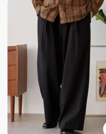 크로스 턱 배기 슬랙스 L 사이즈 블랙