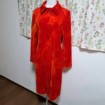 애니에스 베의 오렌지 벨벳 롱 코트