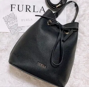 FURLA 버킷형 숄더백