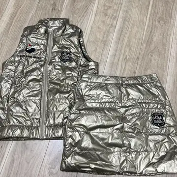 [ 미사용 새상품 ] KISS ON THE GREEN 셋업 골드