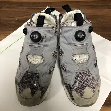 Reebok 인스타펌프 그레이/스네이크 패턴