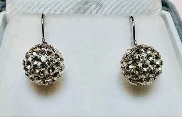 K10 화이트 골드 지르코니아 볼 귀걸이 미사용 새상품