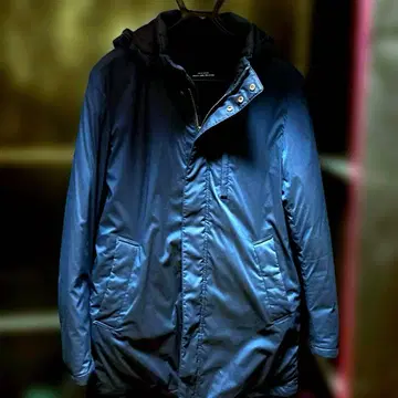 UNITED ARROWS 미들 기장 다운 코트 새상품급