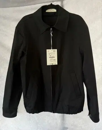 새상품 Zara 블랙 S사이즈 자켓