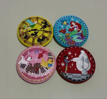 디즈니 자수 캔 배지 세트