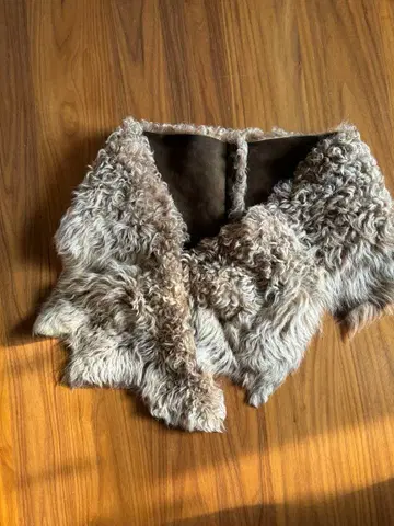 브라운 무스탕 스톨 양모 곱슬 퍼 리버서블