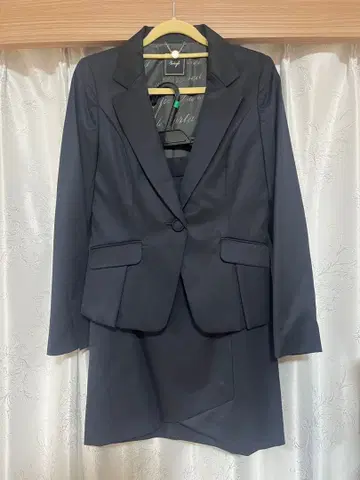 싱글 네이비 수트 M 사이즈